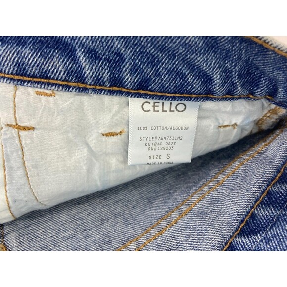 Cello Women Small Denim Shorts Blue High Rise Cutoff Frayed NWT - Picture 6 of 8